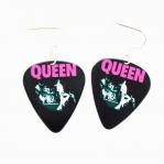 queen pink earrings.JPG